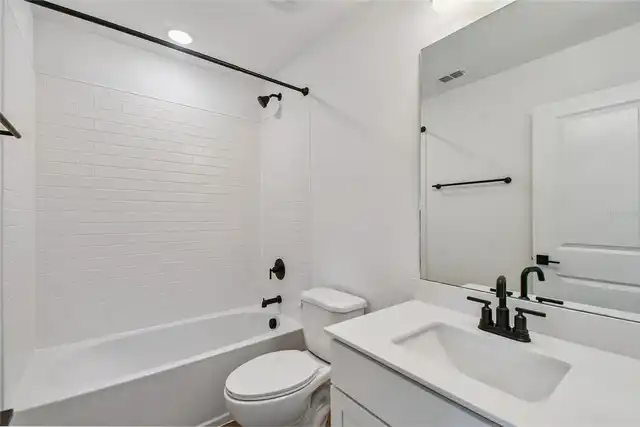 Listing Photo 25