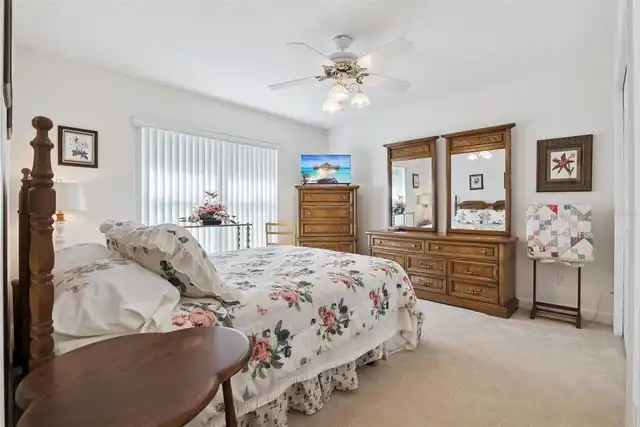 Listing Photo 14
