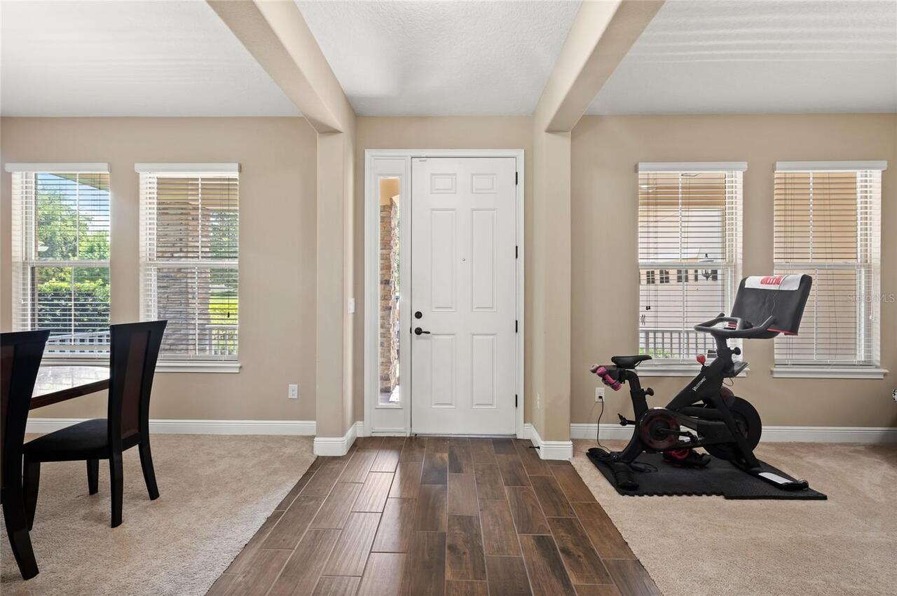 Listing Photo 8
