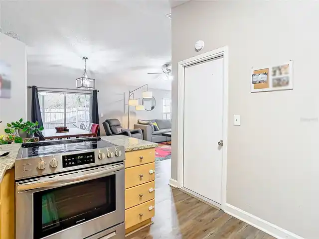 Listing Photo 20
