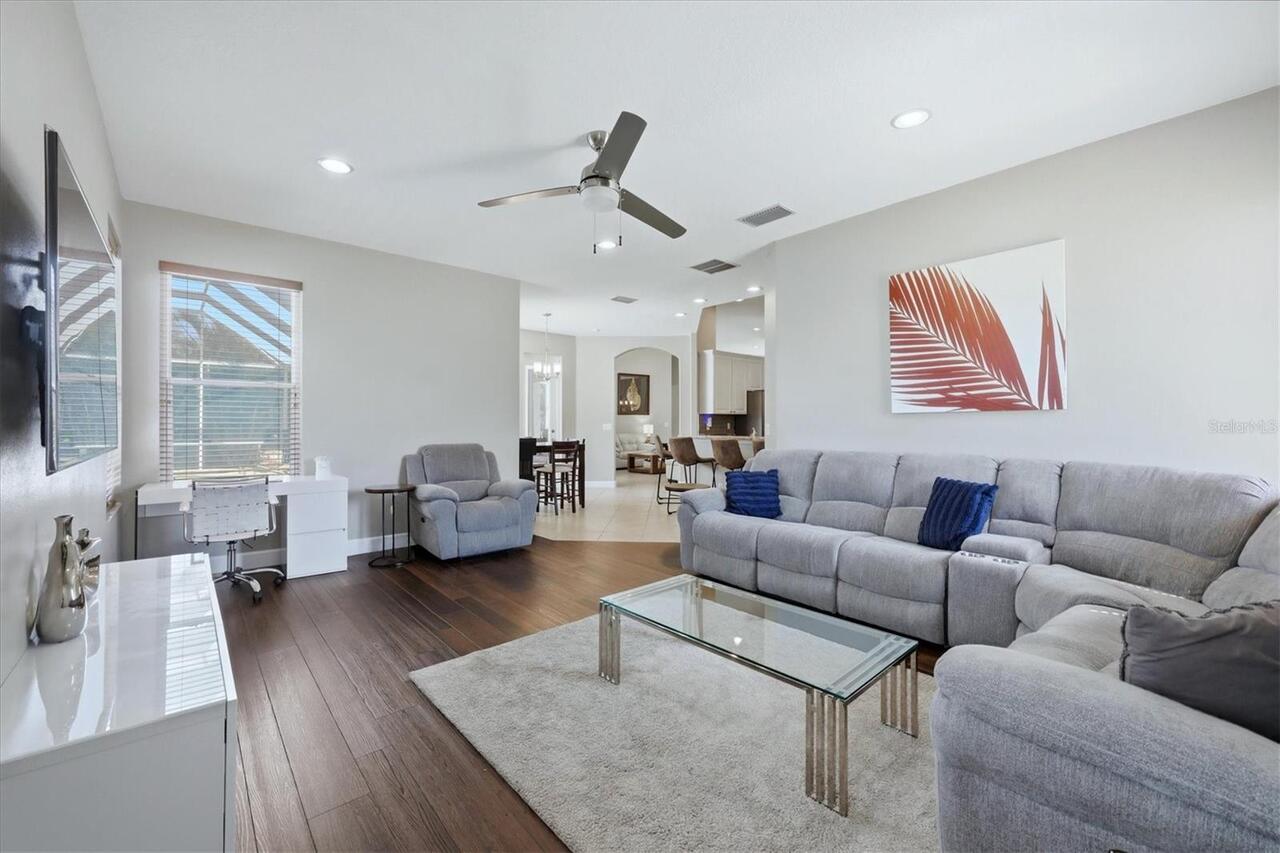 Listing Photo 18