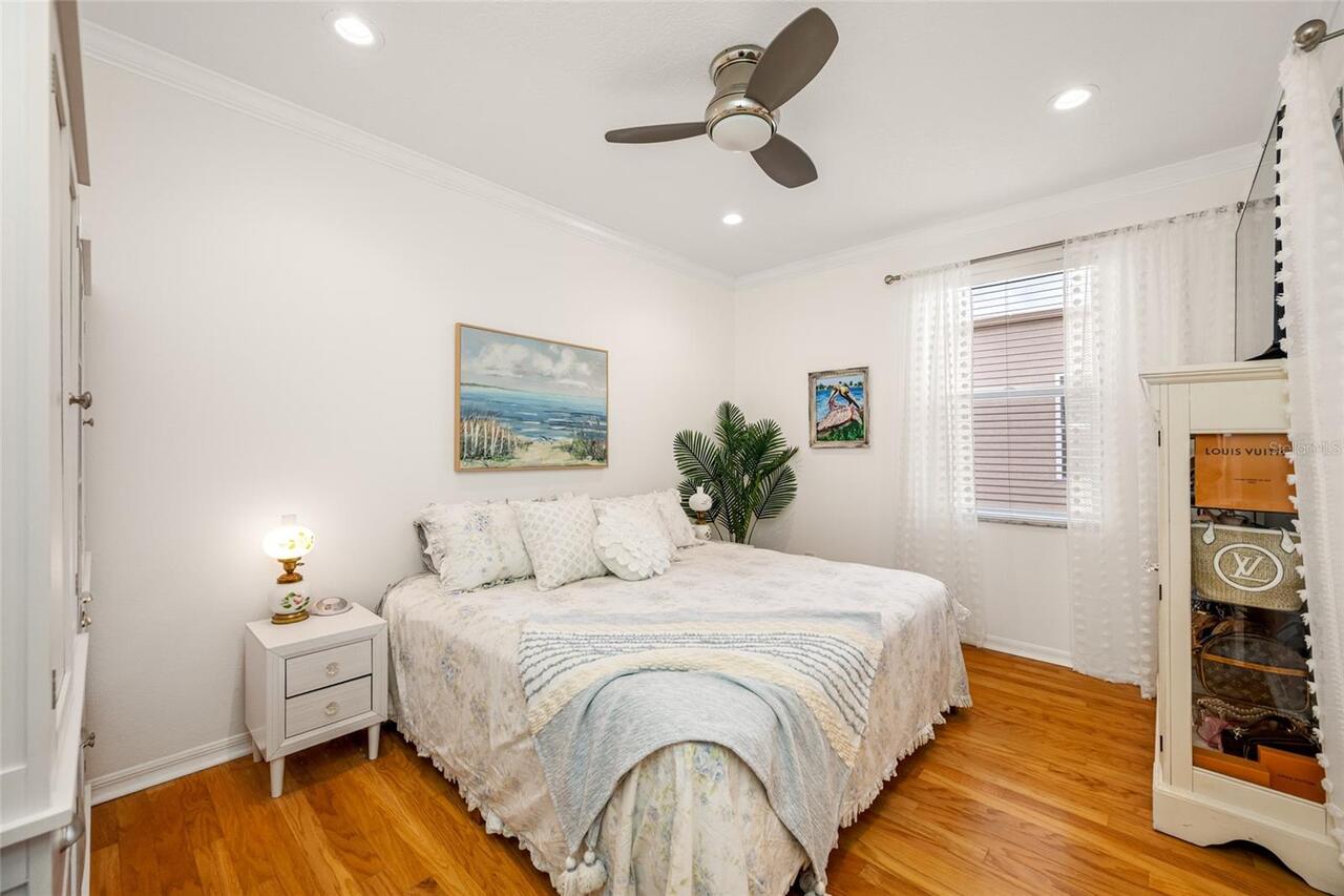 Listing Photo 23