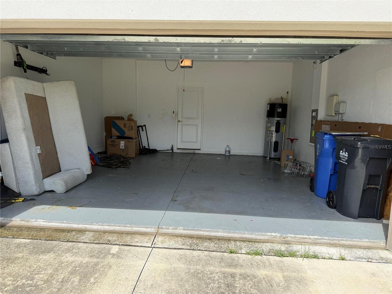 Listing Photo 8
