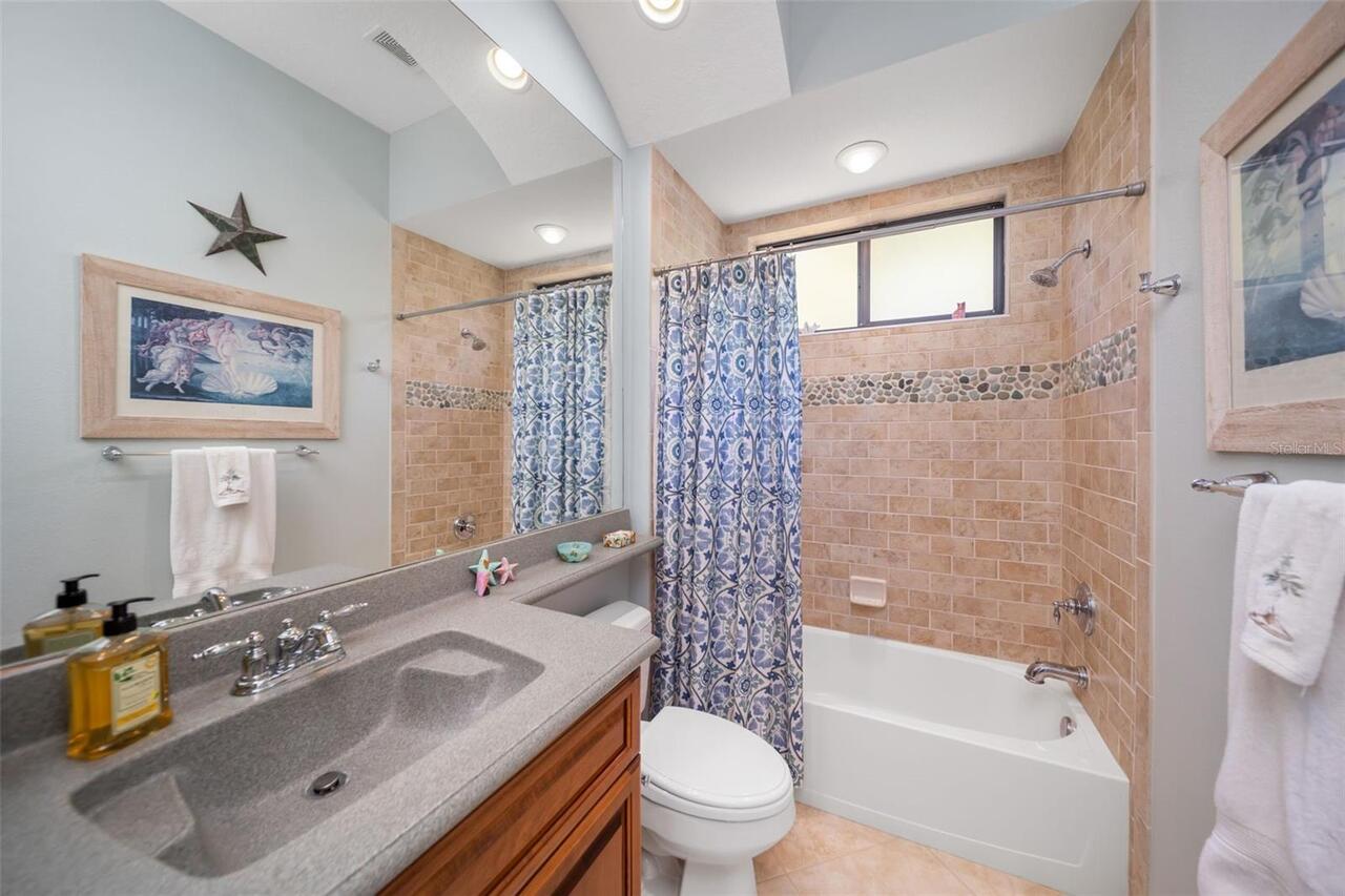 Listing Photo 34