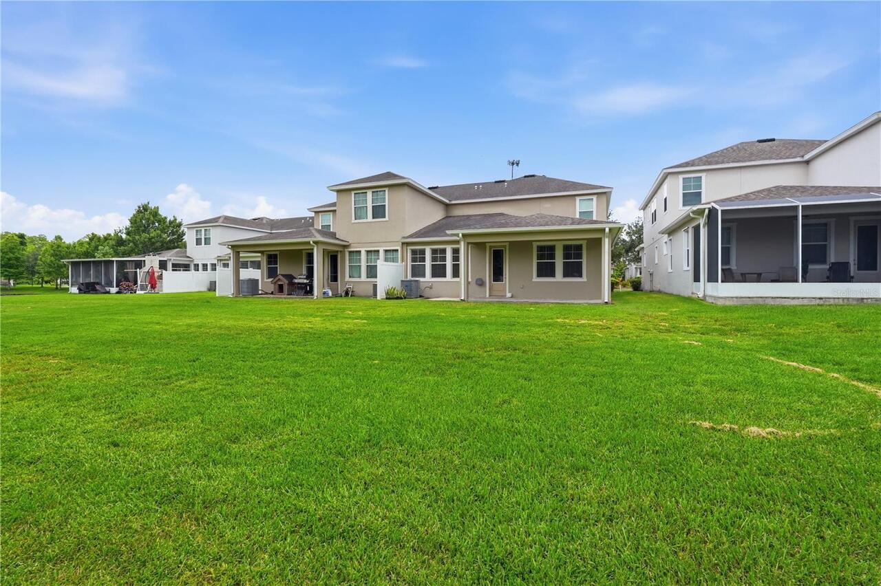 Listing Photo 43