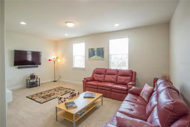Listing Photo 15