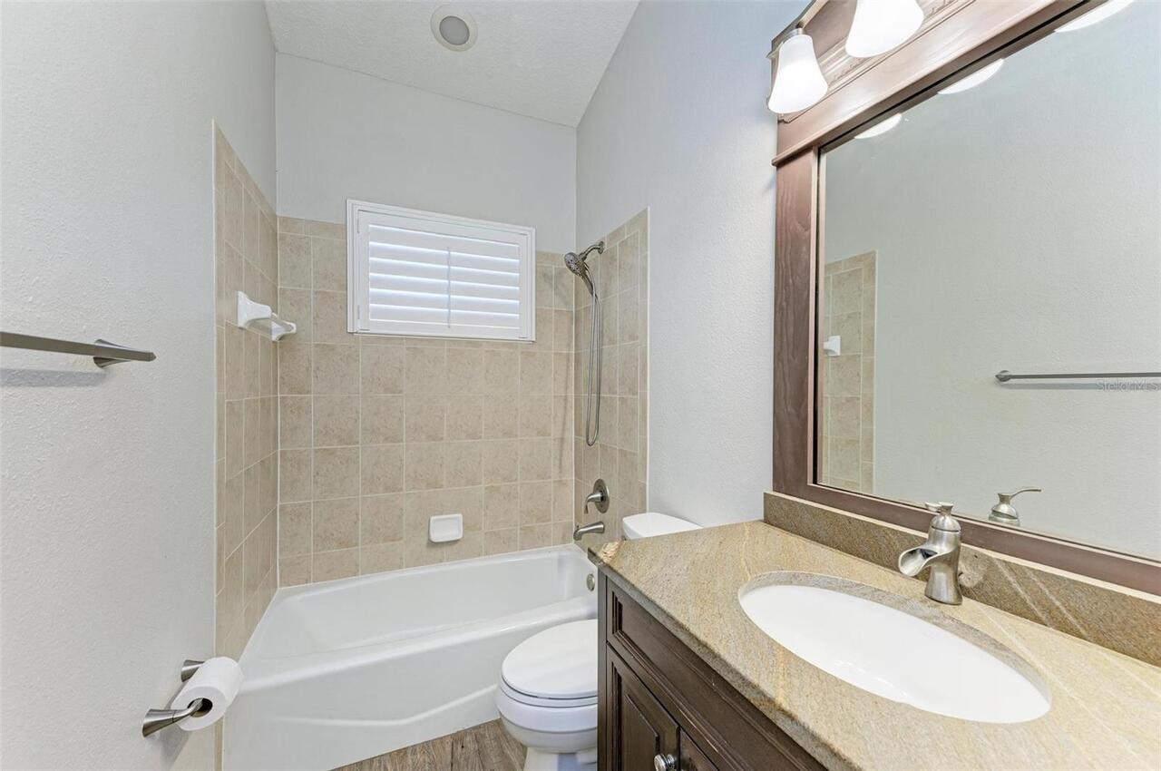 Listing Photo 37