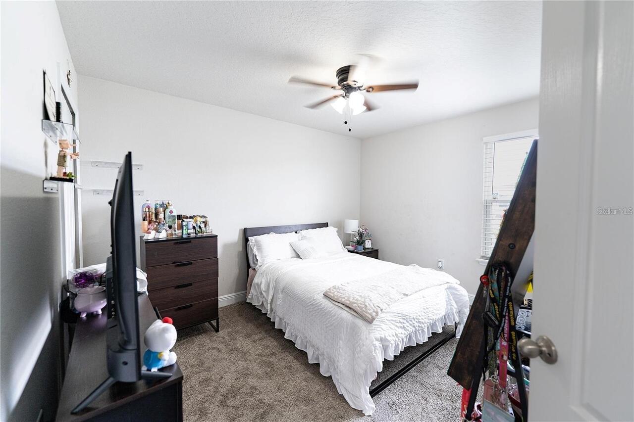 Listing Photo 16