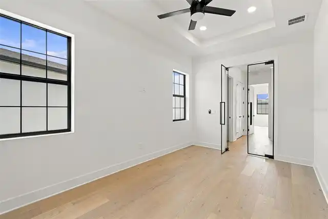 Listing Photo 38