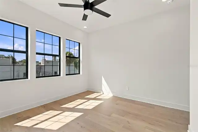 Listing Photo 43