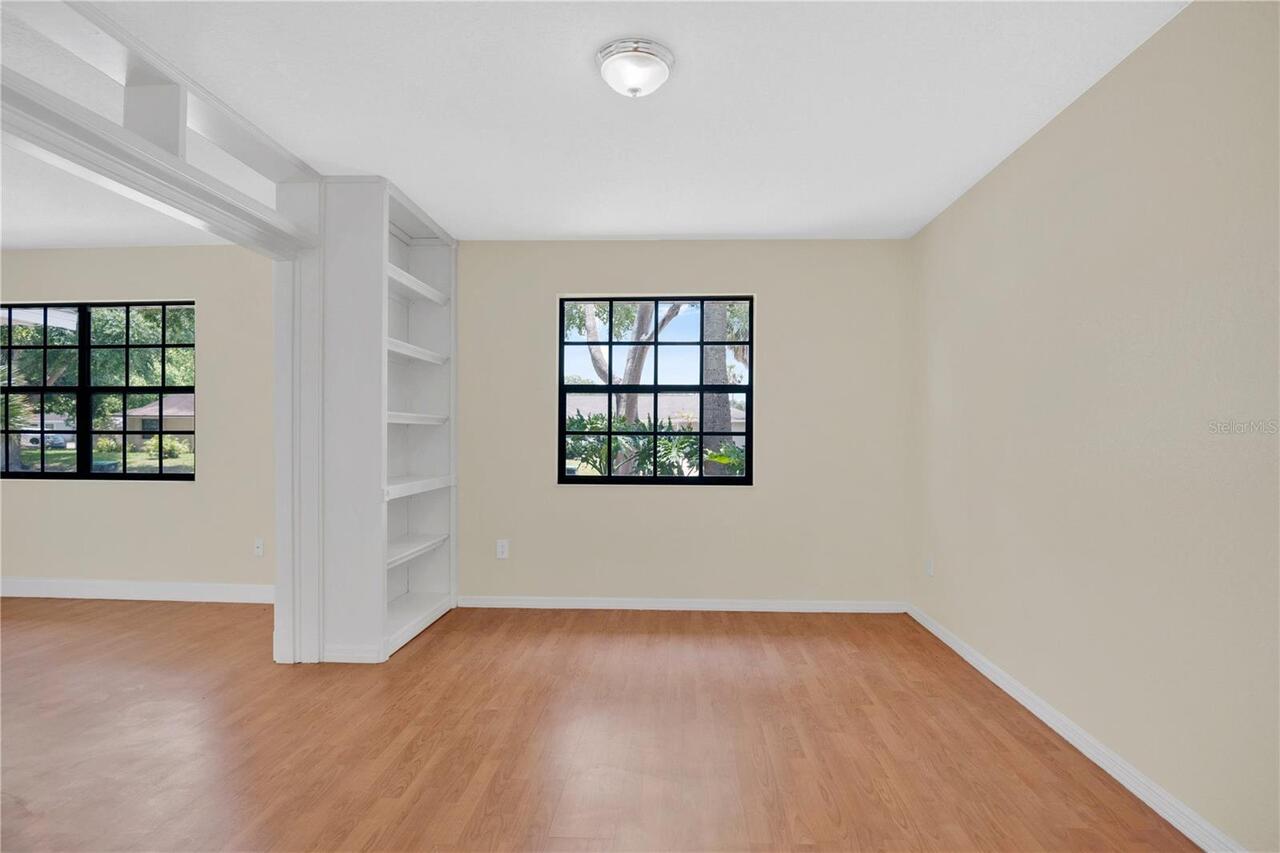 Listing Photo 8