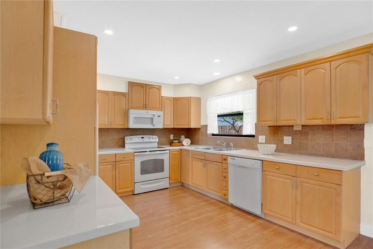 Listing Photo 18