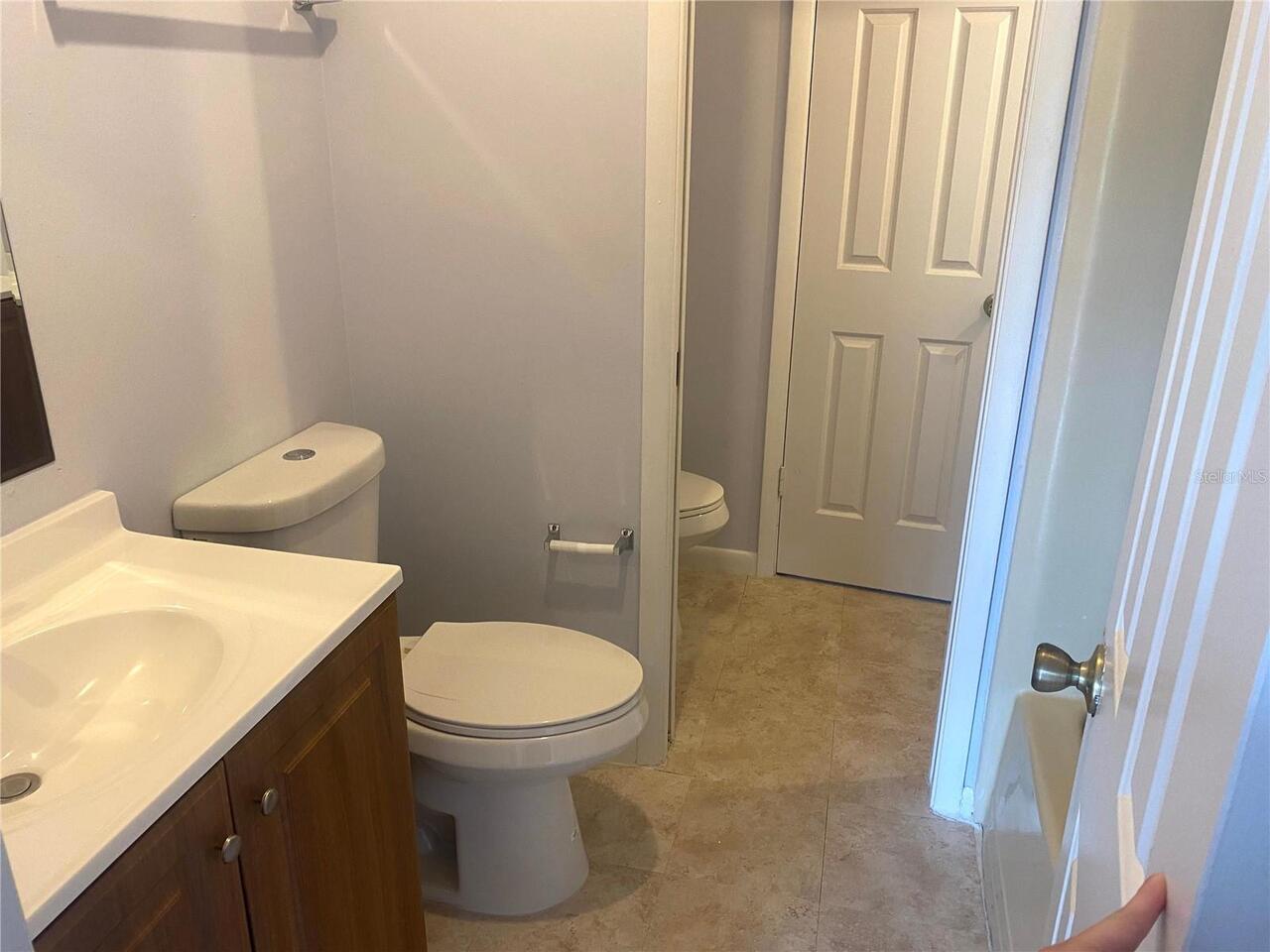 Listing Photo 12