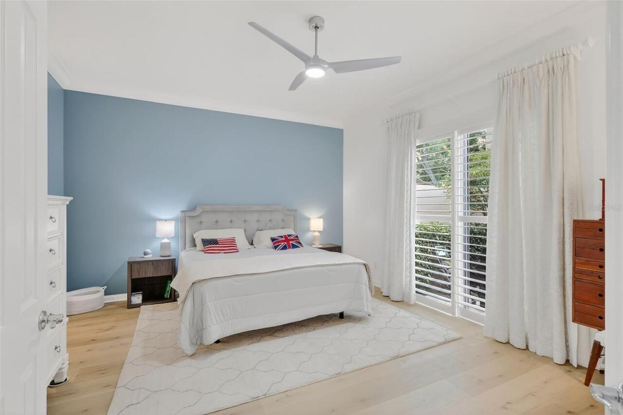 Listing Photo 18