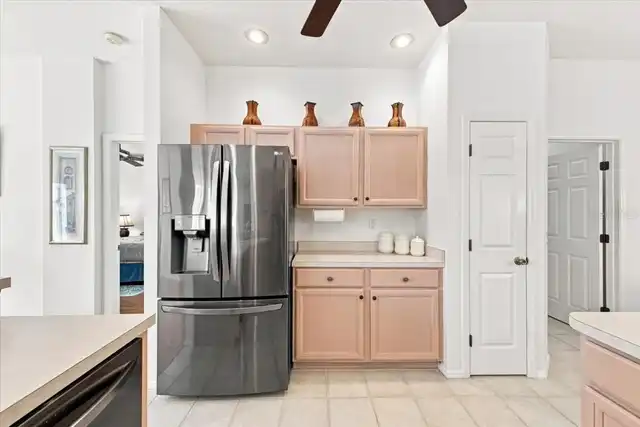Listing Photo 11