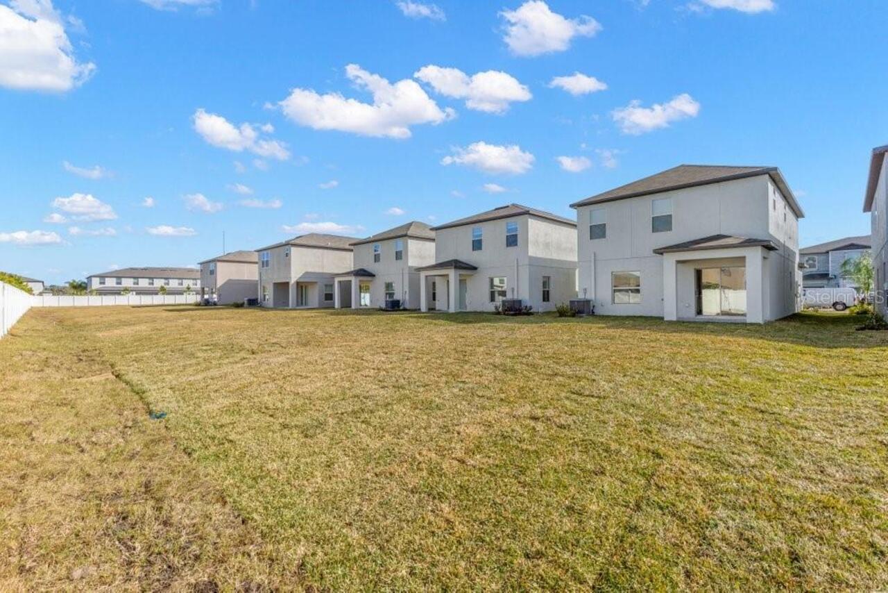 Listing Photo 15