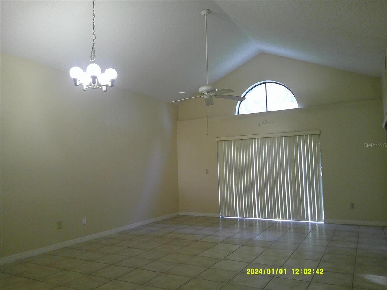 Listing Photo 10