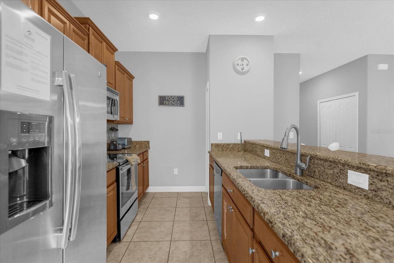 Listing Photo 9