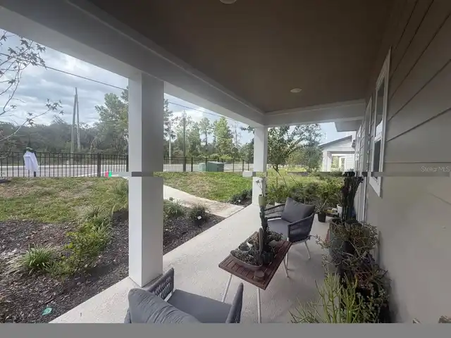 Listing Photo 17
