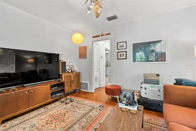Listing Photo 17
