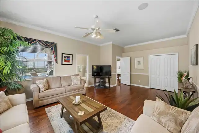 Listing Photo 20
