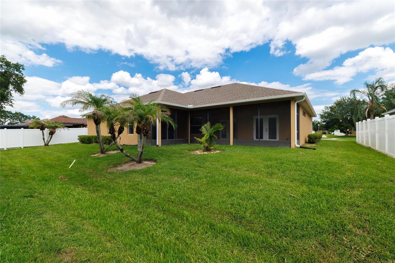 Listing Photo 8