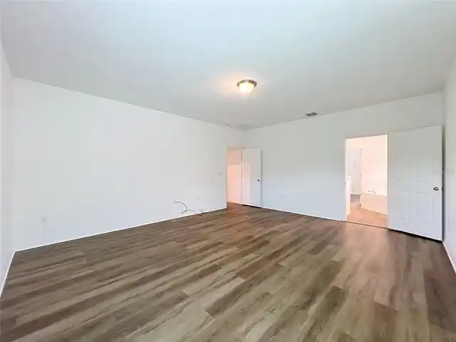 Listing Photo 44