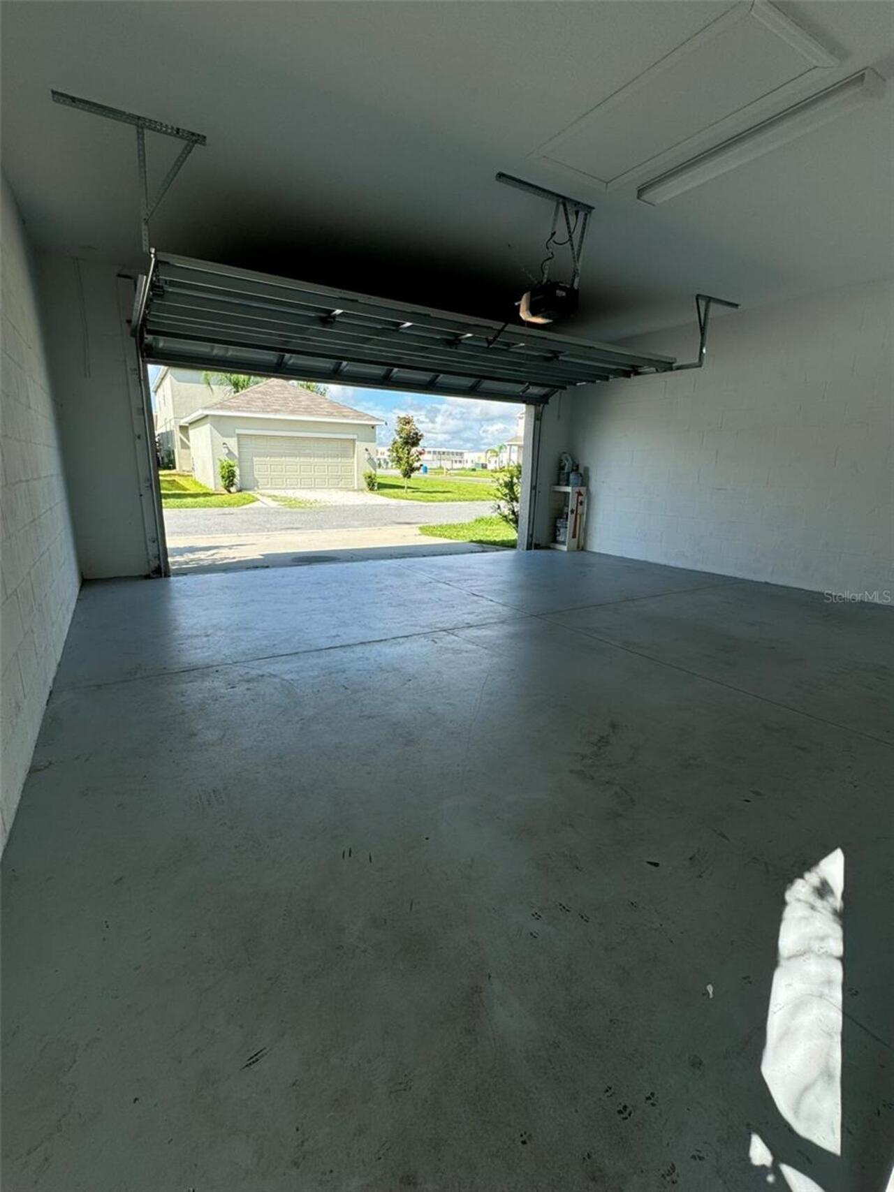 Listing Photo 17