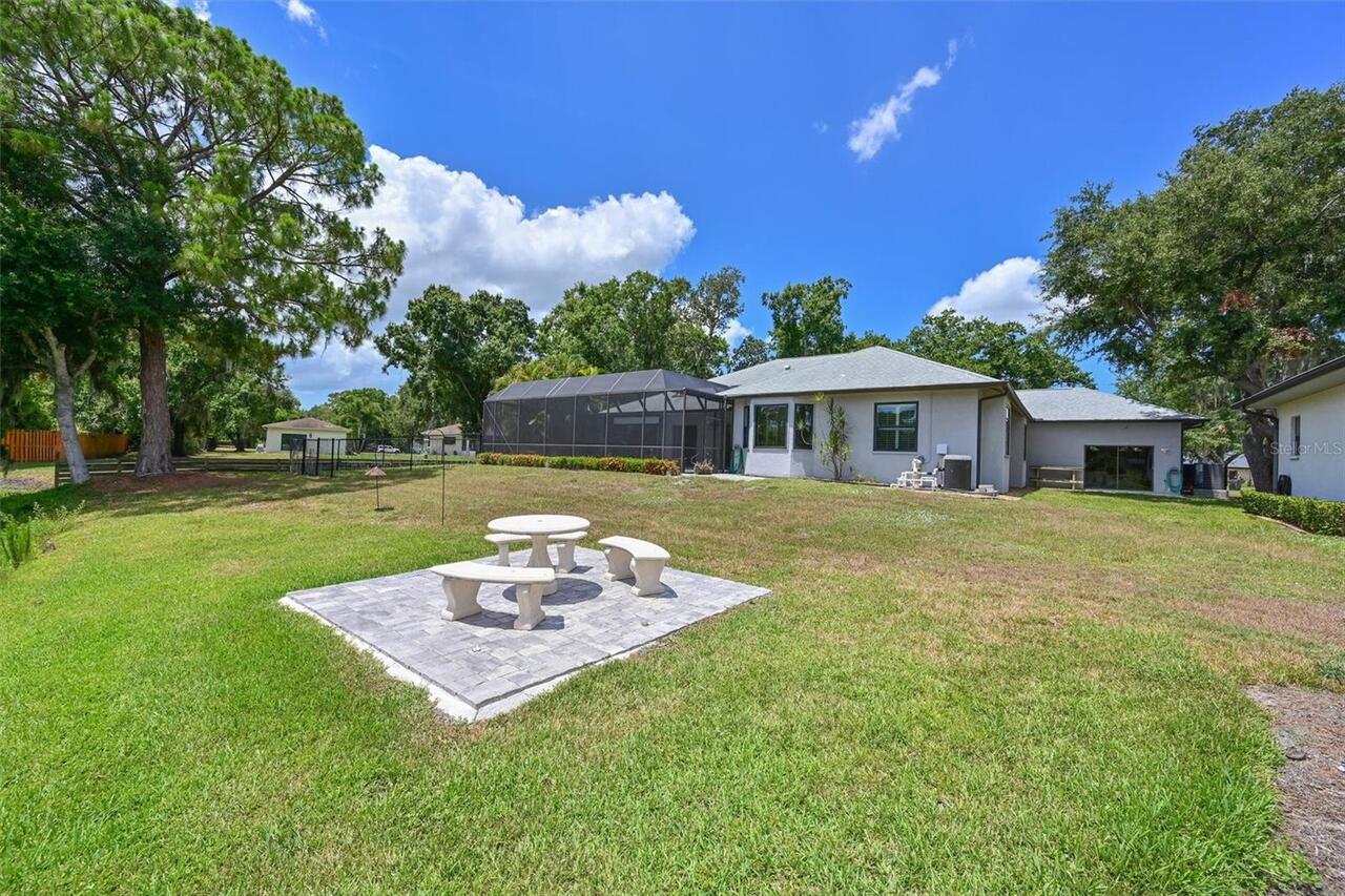 Listing Photo 38