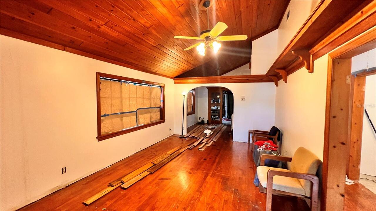 Listing Photo 7