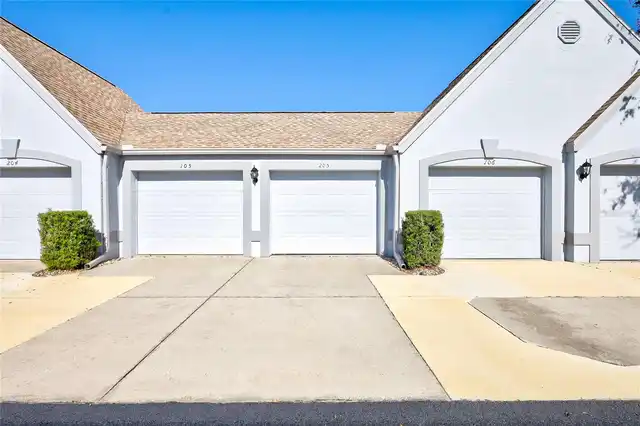Listing Photo 39