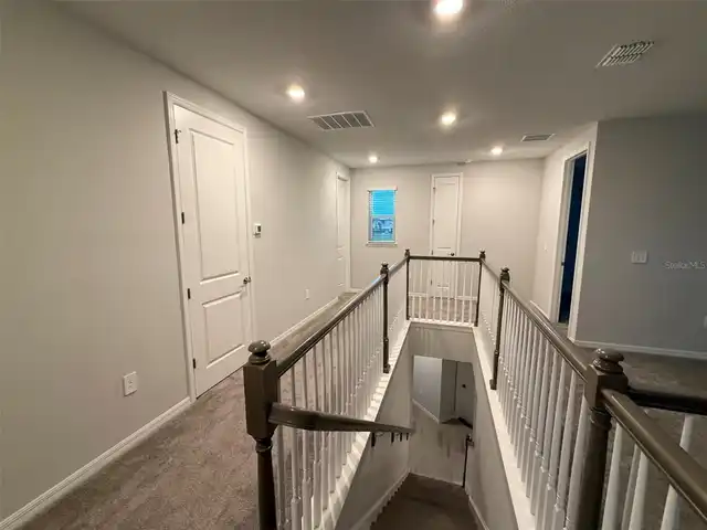 Listing Photo 17