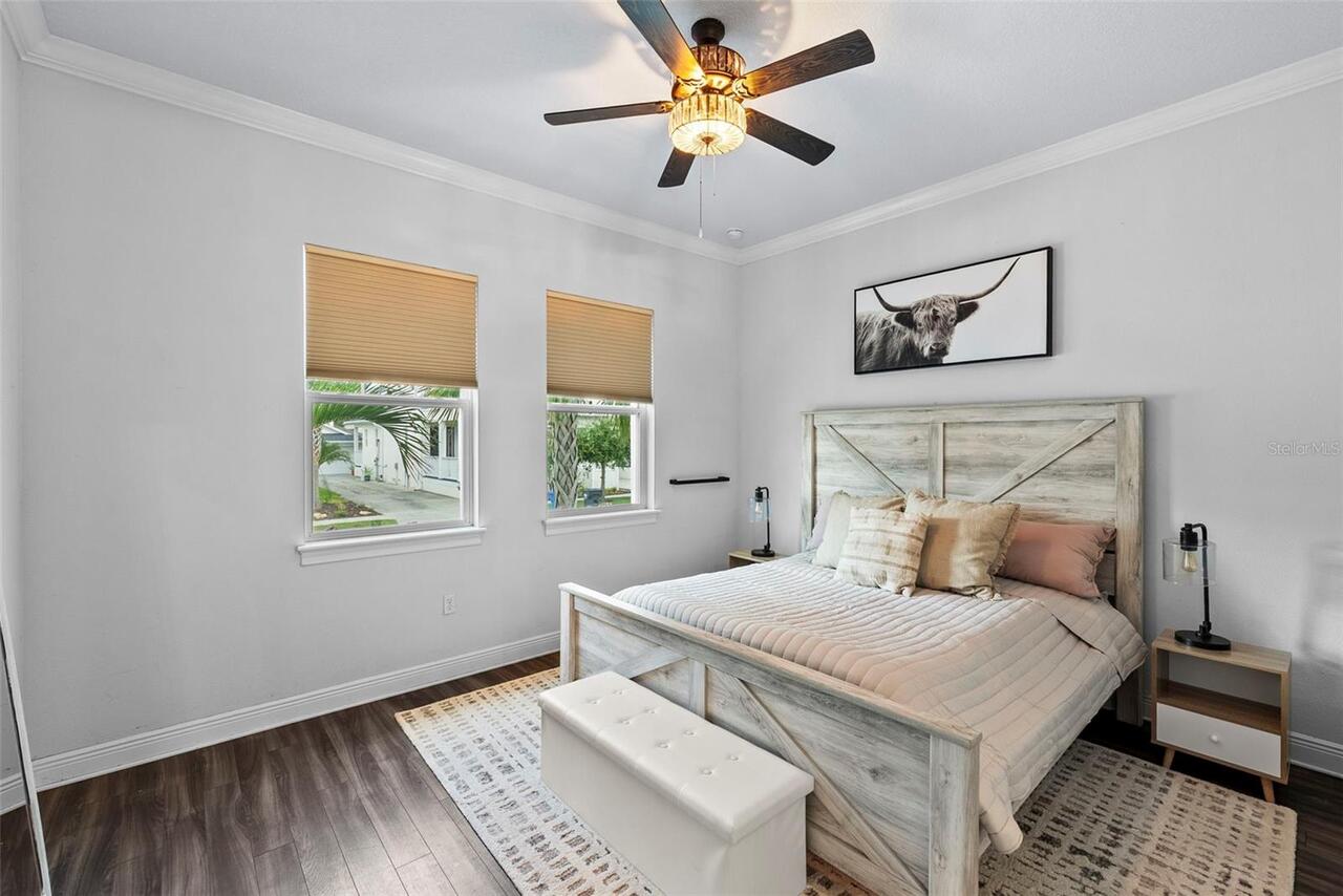 Listing Photo 10