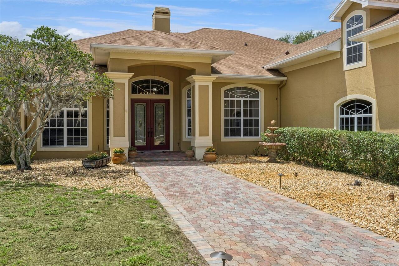 Listing Photo 10
