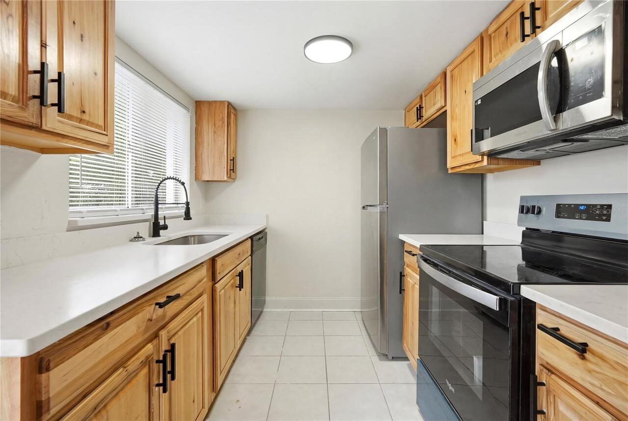 Listing Photo 7