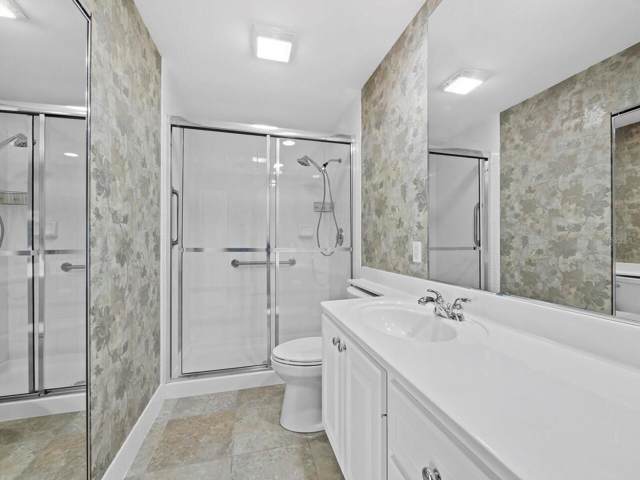 Listing Photo 22