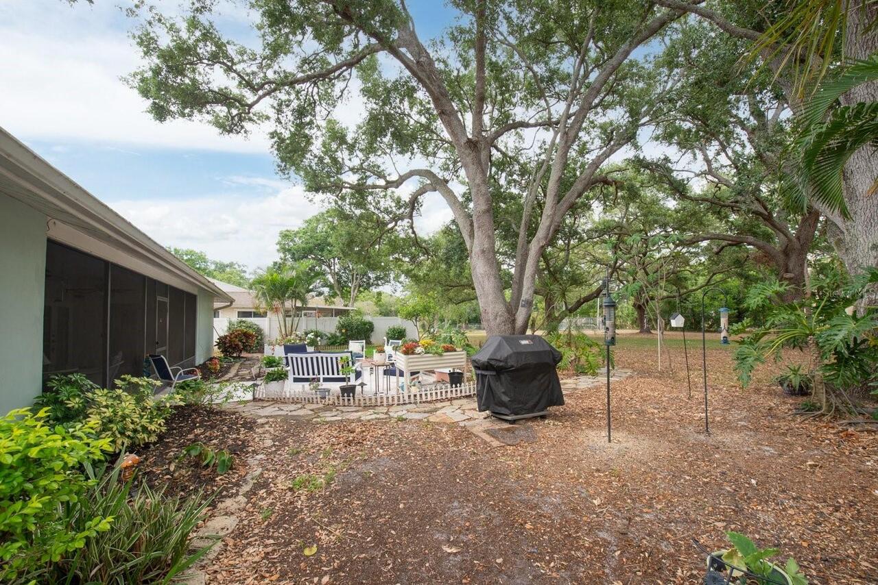 Listing Photo 34