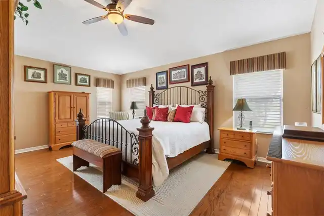 Listing Photo 17