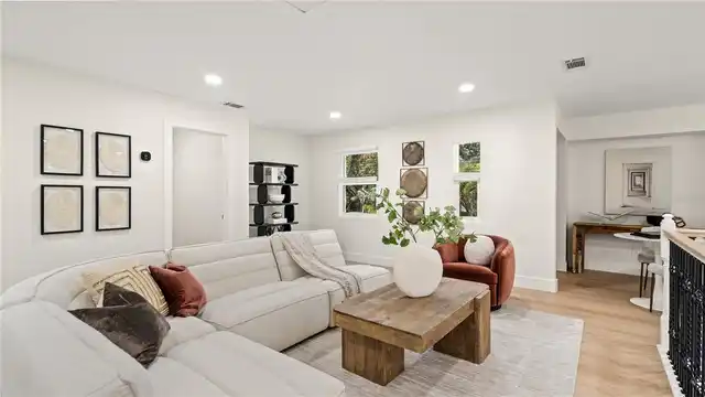 Listing Photo 23