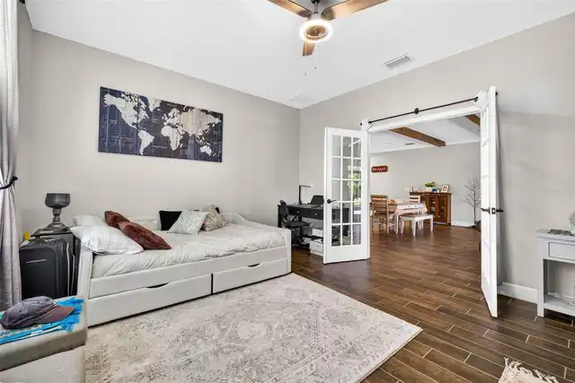 Listing Photo 28