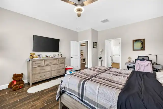 Listing Photo 41