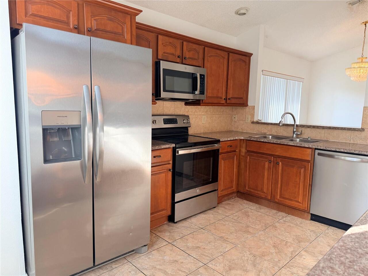 Listing Photo 7
