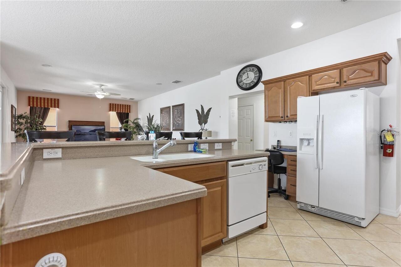 Listing Photo 6