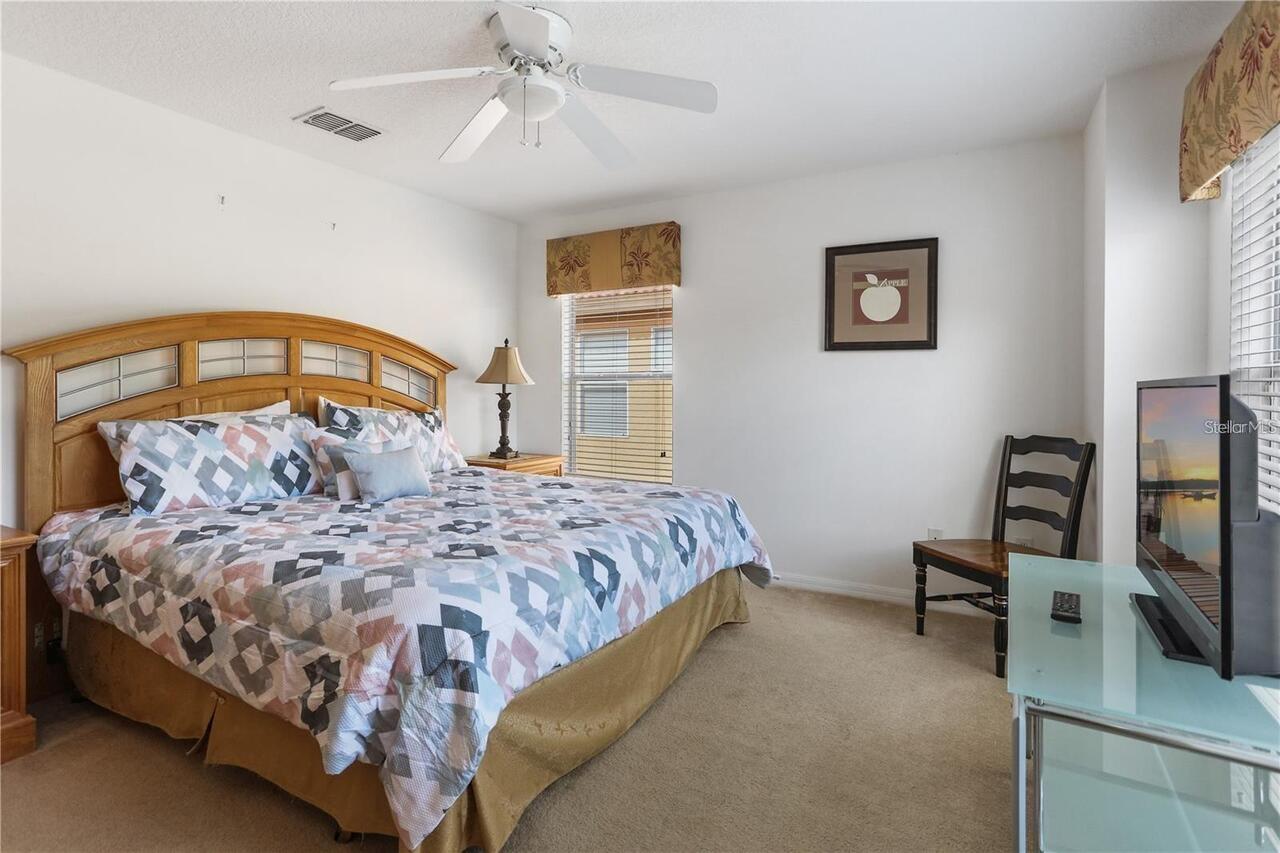 Listing Photo 17