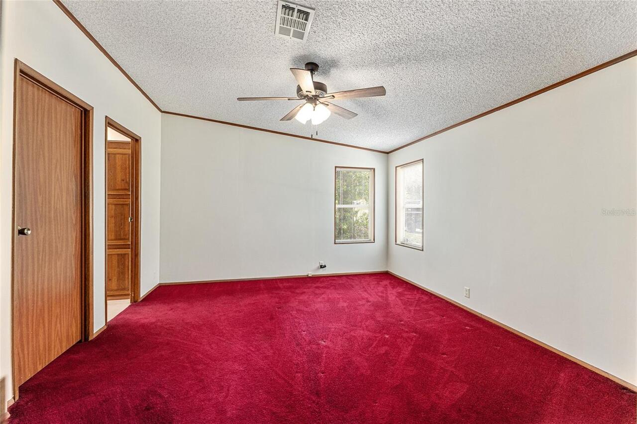 Listing Photo 28