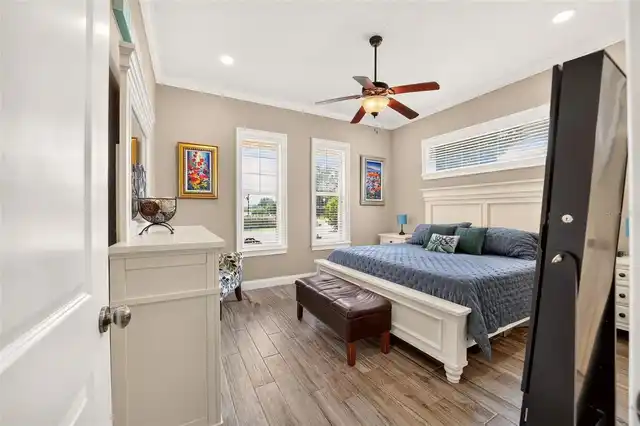 Listing Photo 34