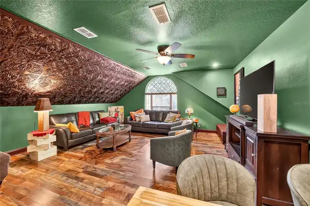 Listing Photo 61