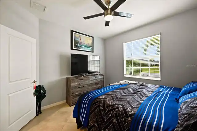 Listing Photo 33