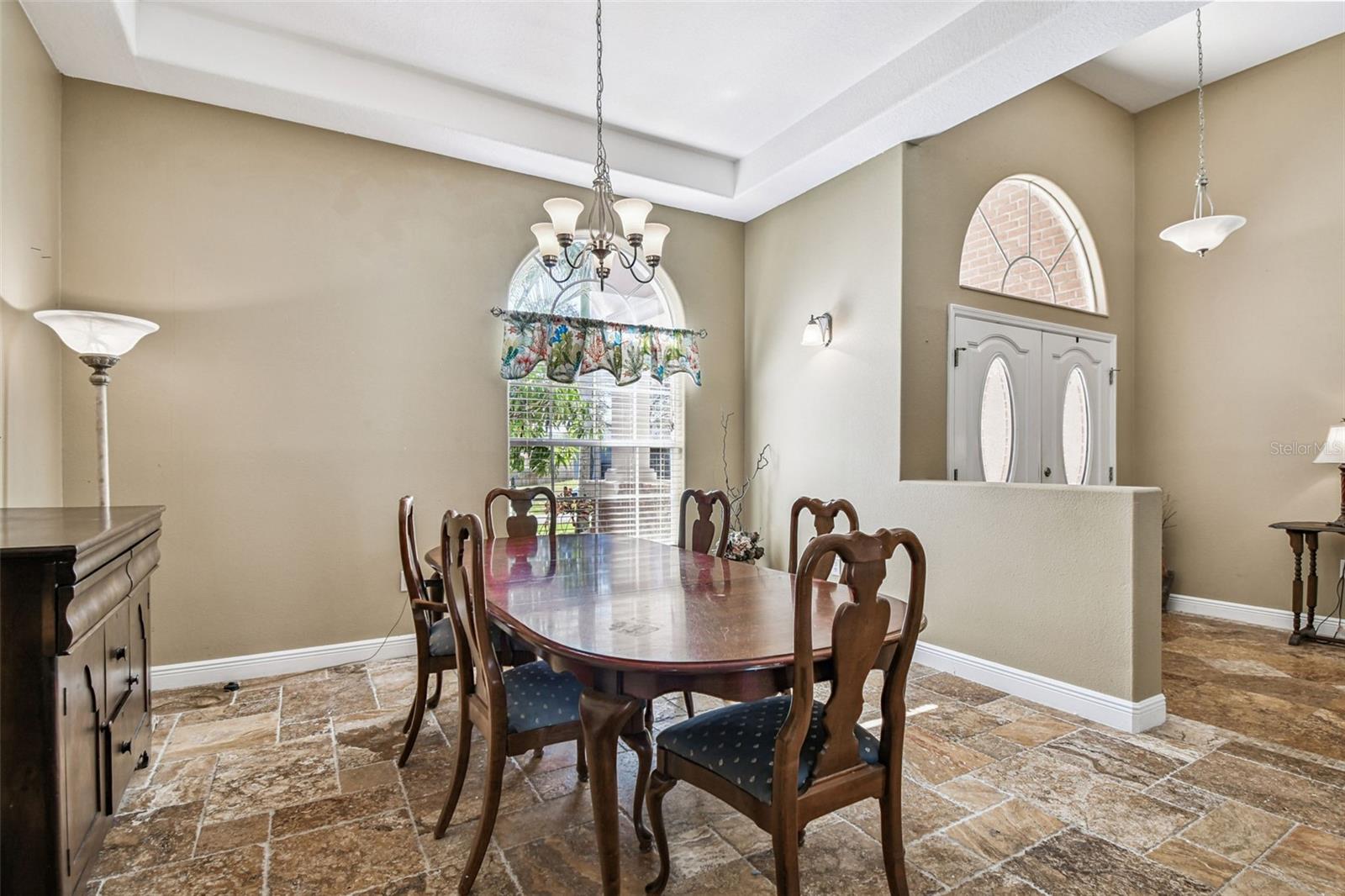 Listing Photo 12