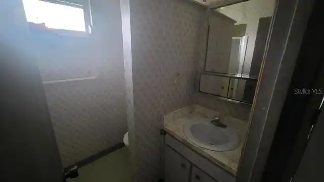 Listing Photo 9